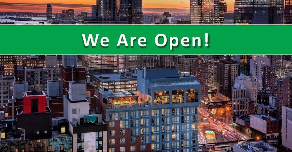 Doubletree By Hilton New York Times Square West Hotel Екстериор снимка